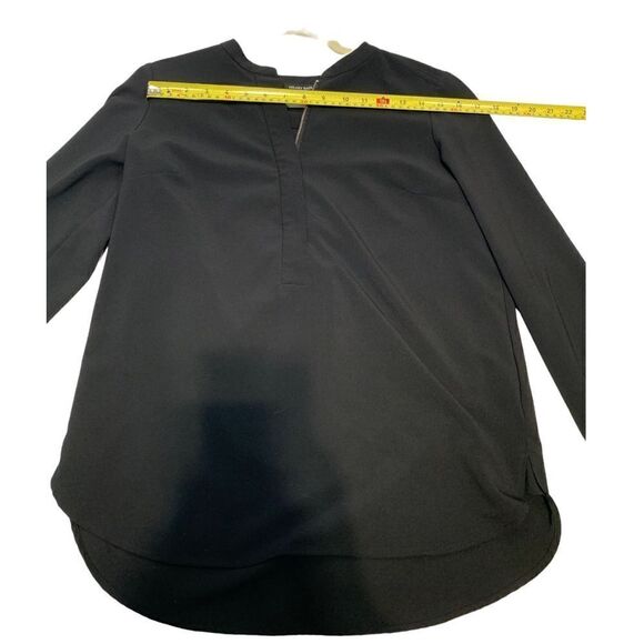 Hilary Radley Front Zip Blouse - Picture 9 of 9